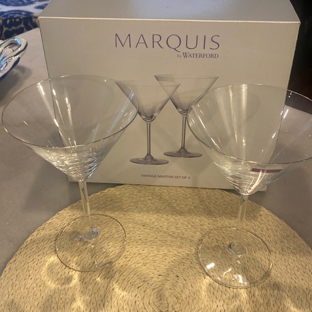 2 MARQUIS WATERFORD VINTAGE MARTINI GLASSES SET